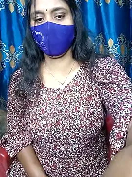 Snapshot of Hot_Maleka chatting on March 16, 2025, 2:33 pm Hot Maleka online show from March 16, 2025, 2:33 pm