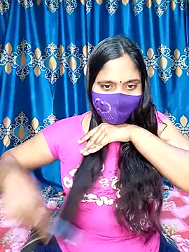 Snapshot of Hot_Maleka chatting on March 12, 2025, 1:08 pm Hot Maleka online show from March 12, 2025, 1:08 pm