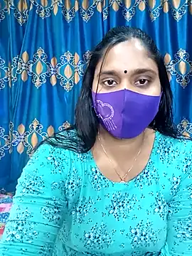 Snapshot of Hot_Maleka chatting on March 8, 2025, 5:59 am Hot Maleka online show from March 8, 2025, 5:59 am