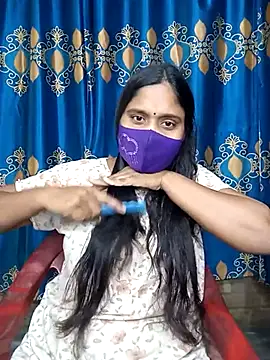 Snapshot of Hot_Maleka chatting on March 22, 2025, 6:00 am Hot Maleka online show from March 22, 2025, 6:00 am
