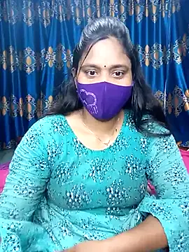 Snapshot of Hot_Maleka chatting on March 14, 2025, 6:10 am Hot Maleka online show from March 14, 2025, 6:10 am