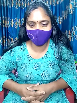 Snapshot of Hot_Maleka chatting on March 18, 2025, 6:06 am Hot Maleka online show from March 18, 2025, 6:06 am