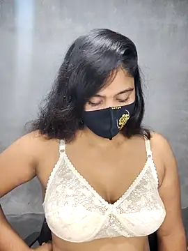 Snapshot of Hot_Maleka chatting on September 14, 2025, 1:28 am Hot Maleka online show from September 14, 2025, 1:28 am