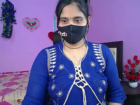 Snapshot of Hot_Maleka chatting on March 8, 2026, 4:32 pm Hot Maleka online show from March 8, 2026, 4:32 pm