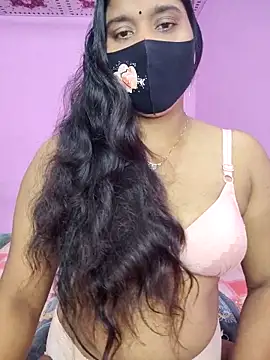 Snapshot of Hot_Maleka chatting on October 8, 2025, 2:13 am Hot Maleka online show from October 8, 2025, 2:13 am