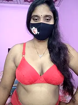 Snapshot of Hot_Maleka chatting on October 14, 2025, 2:39 pm Hot Maleka online show from October 14, 2025, 2:39 pm