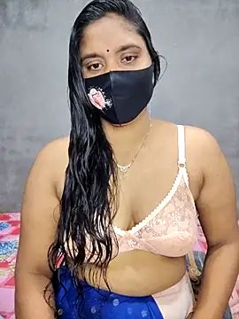 Snapshot of Hot_Maleka chatting on September 15, 2025, 2:01 am Hot Maleka online show from September 15, 2025, 2:01 am