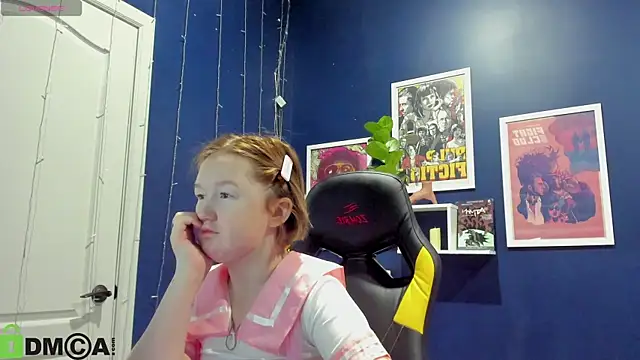 Snapshot of Sara_Robinson chatting on November 22, 2025, 3:05 am Sara Robinson online show from November 22, 2025, 3:05 am