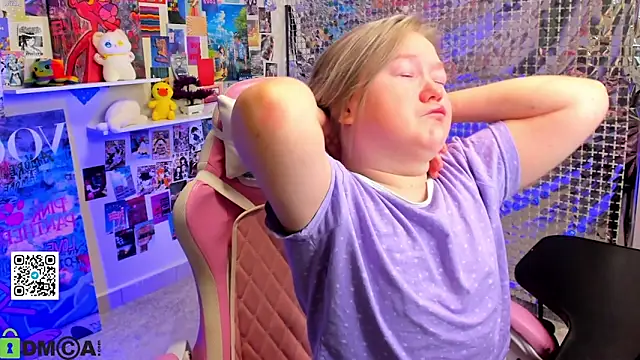 Sara Robinson online show from April 6, 2026, 3:24 am