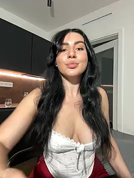 Snapshot of Evelyn___Sweet chatting on June 21, 2026, 8:47 pm Evelyn Sweet online show from June 21, 2026, 8:47 pm