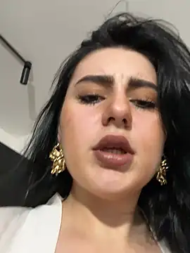 Snapshot of Evelyn___Sweet chatting on June 30, 2026, 7:03 pm Evelyn Sweet online show from June 30, 2026, 7:03 pm