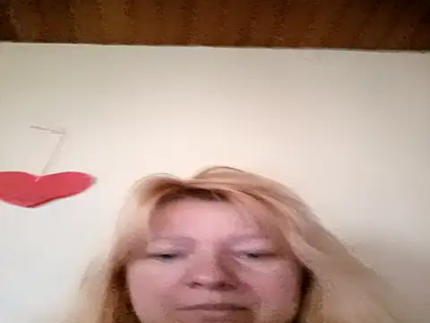 Lauri scherri online show from December 3, 2025, 11:20 am