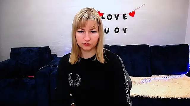 Snapshot of Incredible_Ariela chatting on March 15, 2026, 10:00 am Incredible Ariela online show from March 15, 2026, 10:00 am