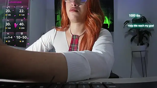 emily palmeer online show from October 31, 2025, 10:45 am