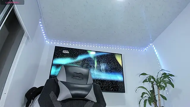 emily palmeer online show from January 8, 2026, 10:32 am