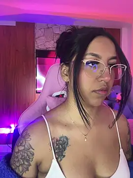 Tamara Roberts1 online show from February 24, 2026, 2:23 am