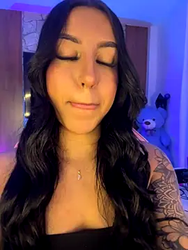 Snapshot of Tamara_Roberts1 chatting on November 12, 2025, 1:54 am Tamara Roberts1 online show from November 12, 2025, 1:54 am