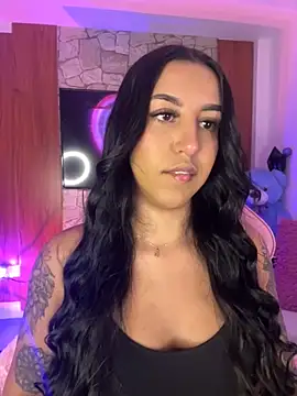 Snapshot of Tamara_Roberts1 chatting on November 22, 2025, 12:54 am Tamara Roberts1 online show from November 22, 2025, 12:54 am