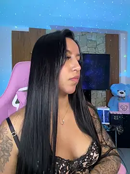 Snapshot of Tamara_Roberts1 chatting on March 11, 2025, 6:08 am Tamara Roberts1 online show from March 11, 2025, 6:08 am