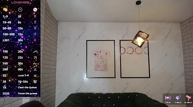 Snapshot of _Charlotte_v chatting on March 3, 2025, 5:41 pm Charlotte v online show from March 3, 2025, 5:41 pm