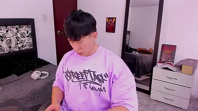 Snapshot of setsuna10 chatting on March 4, 2025, 8:27 pm setsuna10 online show from March 4, 2025, 8:27 pm