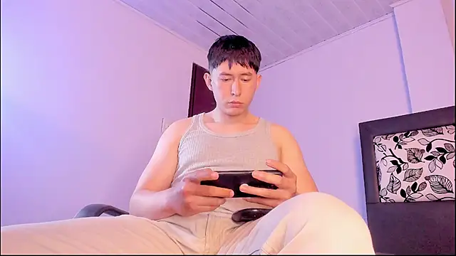 Snapshot of setsuna10 chatting on November 28, 2025, 2:01 am setsuna10 online show from November 28, 2025, 2:01 am