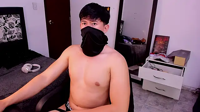 Snapshot of setsuna10 chatting on March 4, 2025, 11:43 pm setsuna10 online show from March 4, 2025, 11:43 pm