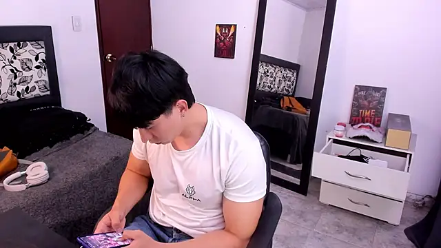 Snapshot of setsuna10 chatting on March 15, 2025, 11:28 pm setsuna10 online show from March 15, 2025, 11:28 pm