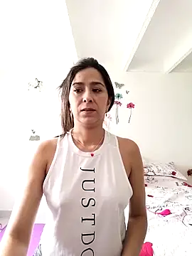 Snapshot of Sahana_Ashiika chatting on March 4, 2025, 4:30 pm Sahana Ashiika online show from March 4, 2025, 4:30 pm