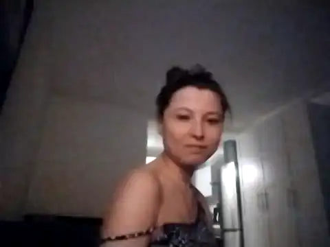 Florita2442 online show from February 20, 2025, 12:41 am