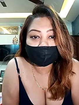 Snapshot of Cute-mona chatting on January 10, 2026, 7:31 pm Cute-mona online show from January 10, 2026, 7:31 pm