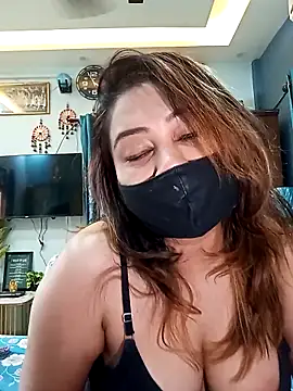 Snapshot of Cute-mona chatting on February 19, 2026, 10:23 am Cute-mona online show from February 19, 2026, 10:23 am