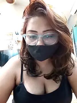 Snapshot of Cute-mona chatting on November 4, 2025, 10:24 pm Cute-mona online show from November 4, 2025, 10:24 pm