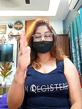 Snapshot of Cute-mona chatting on December 1, 2025, 11:00 am Cute-mona online show from December 1, 2025, 11:00 am