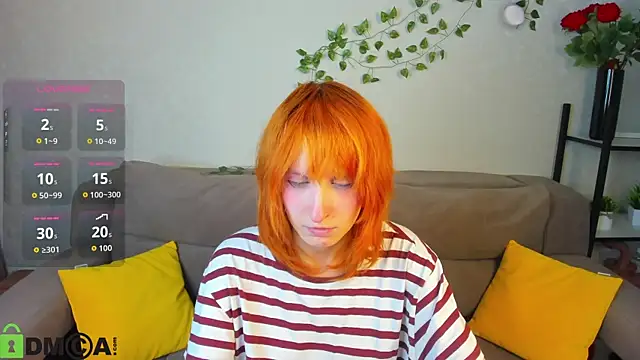 Snapshot of Little_Chips chatting on November 9, 2025, 5:17 pm Little Chips online show from November 9, 2025, 5:17 pm