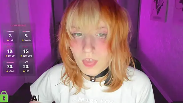 Snapshot of Little_Chips chatting on September 14, 2025, 4:07 pm Little Chips online show from September 14, 2025, 4:07 pm