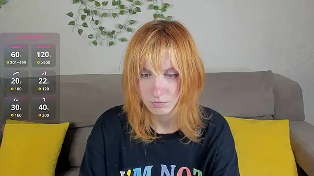 Snapshot of Little_Chips chatting on December 14, 2025, 5:18 pm Little Chips online show from December 14, 2025, 5:18 pm