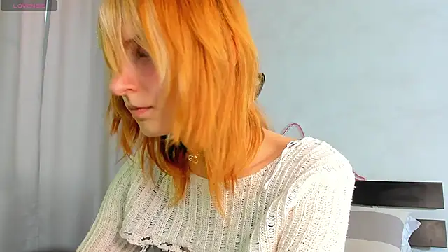 Snapshot of Little_Chips chatting on March 15, 2025, 8:04 am Little Chips online show from March 15, 2025, 8:04 am