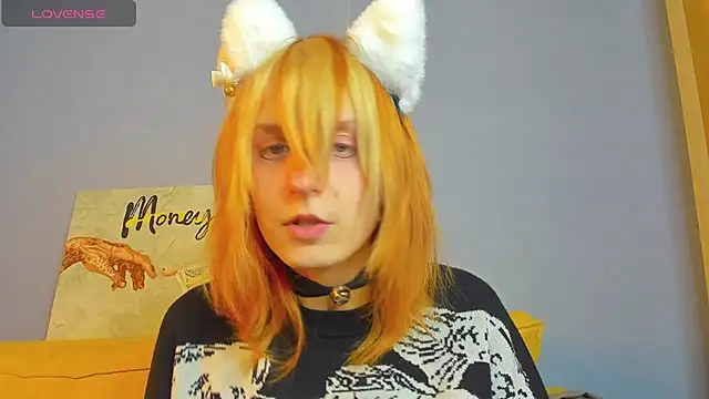 Snapshot of Little_Chips chatting on March 12, 2025, 8:51 am Little Chips online show from March 12, 2025, 8:51 am