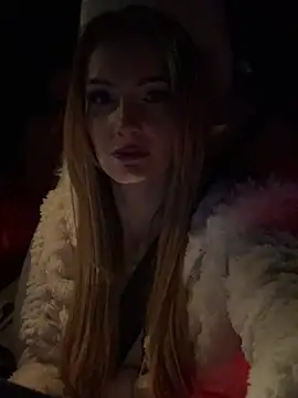 Snapshot of CataleyaKirk chatting on March 5, 2026, 9:11 pm CataleyaKirk online show from March 5, 2026, 9:11 pm