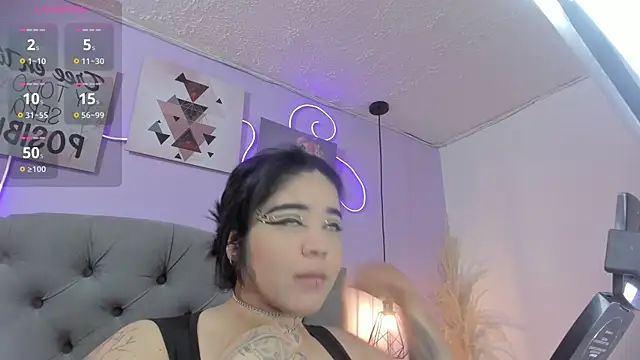Snapshot of KRYSTENMOON chatting on July 16, 2026, 3:09 pm KRYSTENMOON online show from July 16, 2026, 3:09 pm