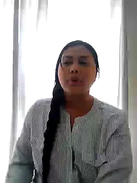 Alessandra- online show from February 3, 2025, 2:45 pm