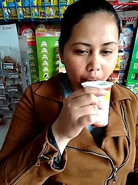 Alessandra- online show from March 8, 2025, 5:22 pm