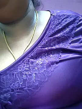 kavinila20 online show from September 26, 2025, 4:47 pm