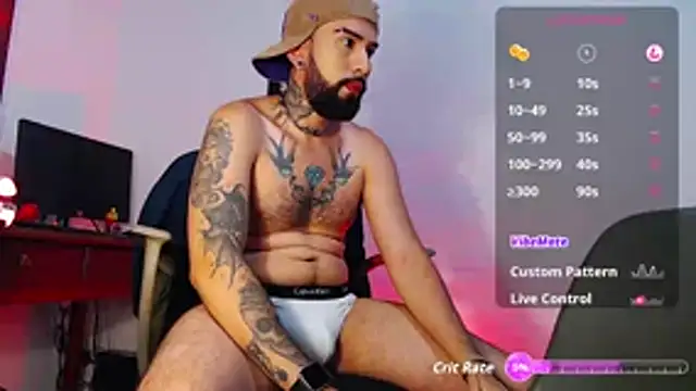 Diilanhott online show from November 12, 2025, 11:30 pm