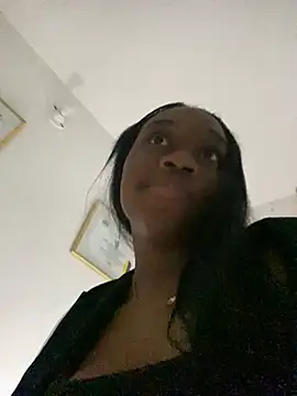 Snapshot of EscorpiLeoncita chatting on January 19, 2025, 6:20 am EscorpiLeoncita online show from January 19, 2025, 6:20 am