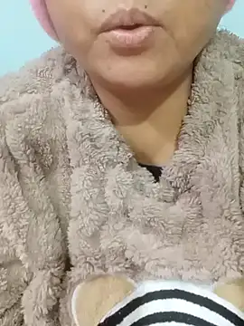 Hot Lovely99 online show from January 17, 2025, 10:44 am