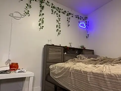 Snapshot of Kittyymaze1 chatting on November 4, 2025, 1:15 pm Kittyymaze1 online show from November 4, 2025, 1:15 pm