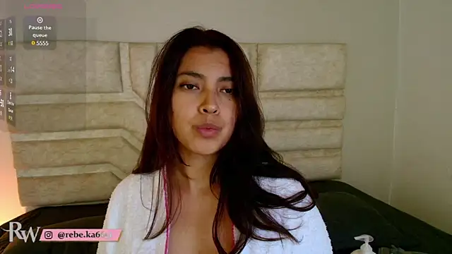 Rebeca Williams  online show from March 11, 2025, 4:19 am