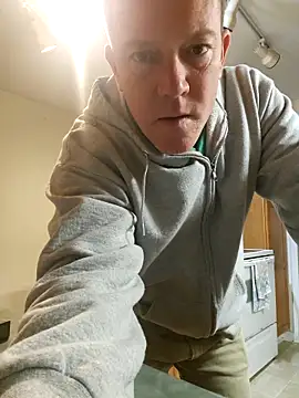 Bigtater1999 online show from February 5, 2026, 11:00 pm